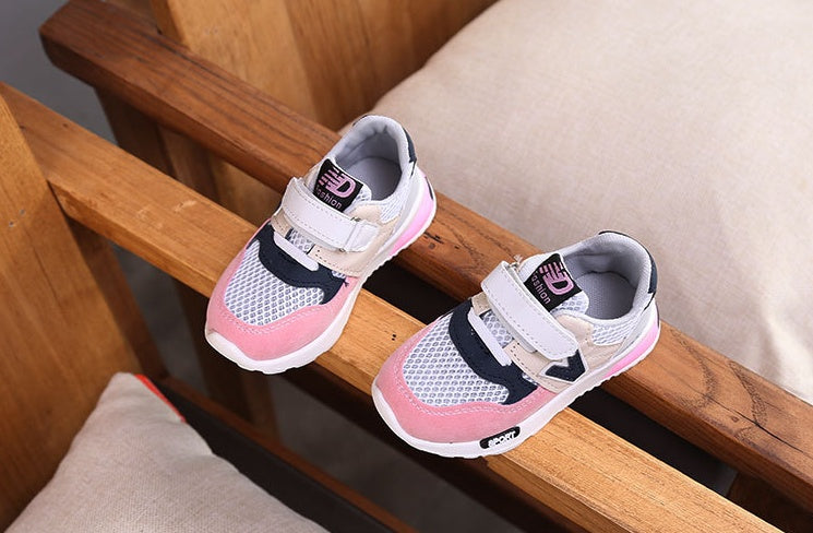 Kinder Sportschuhe