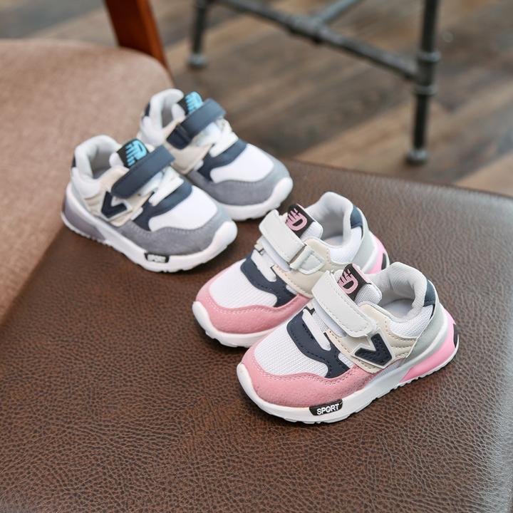 Kinder Sportschuhe