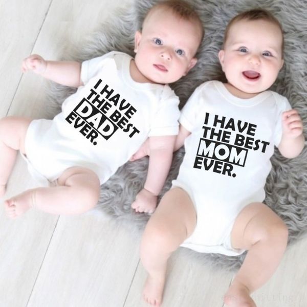 Neugeborene Baby Strampler