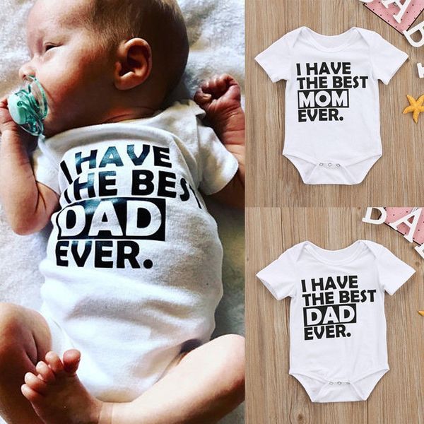 Neugeborene Baby Strampler