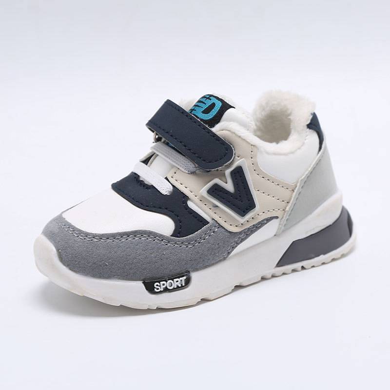 Kinder Sportschuhe