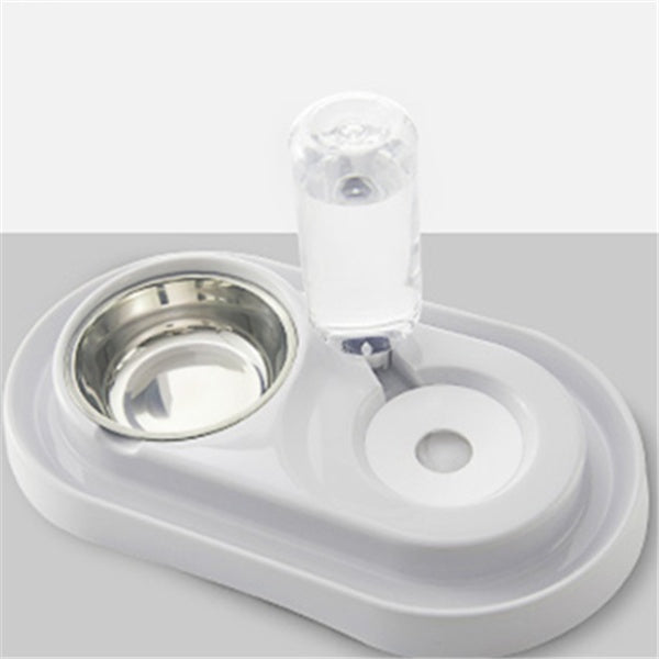 Futter und Wassernapf