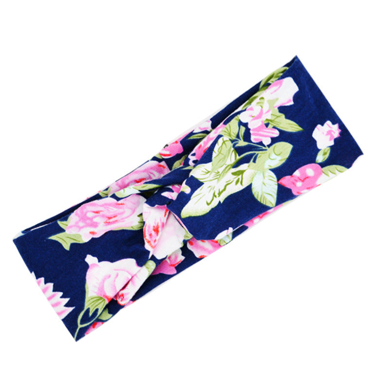 Haarband mit Blumenmuster