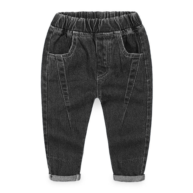 Jungen schwarze Jeans lang