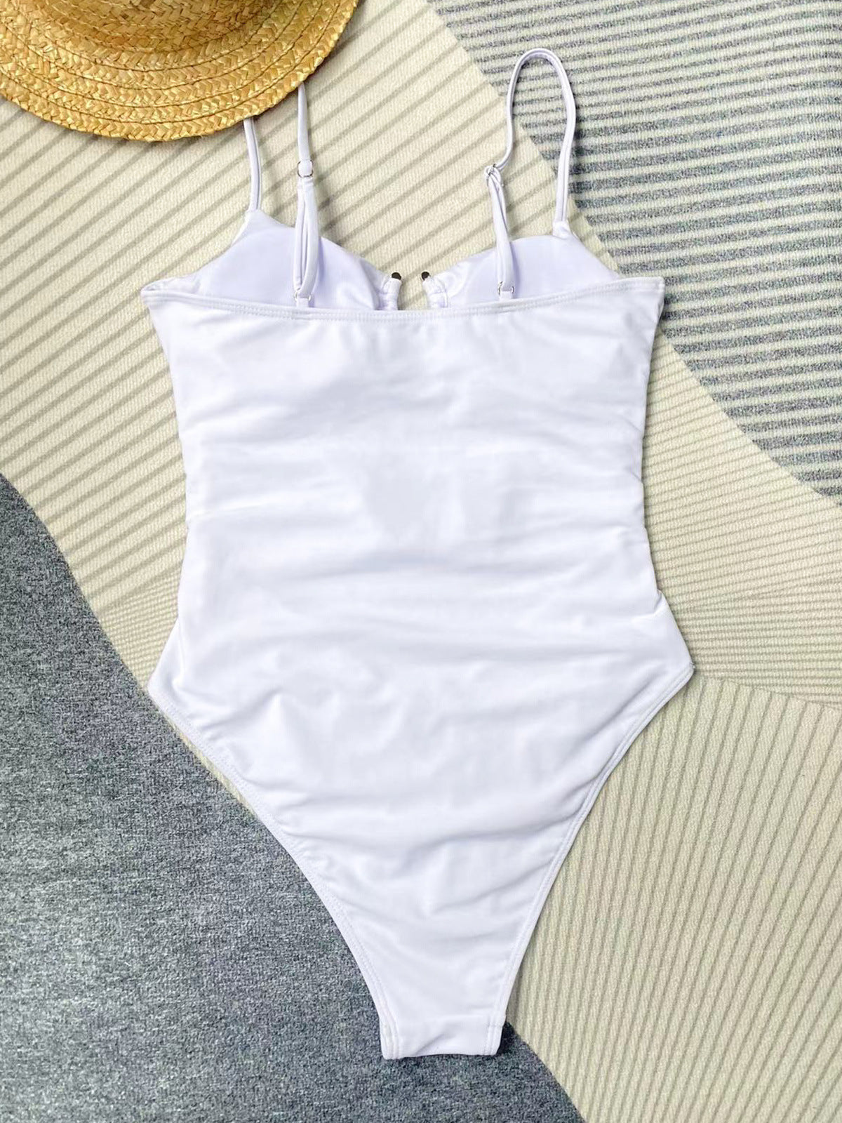 Bikini Stylischer Einteiler