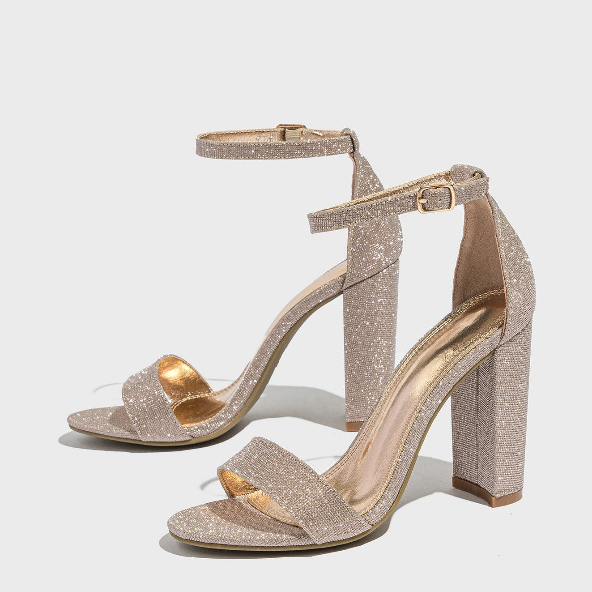 Glitzer Sandalen mit klobigem Absatz