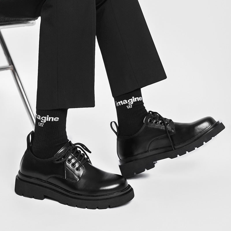 Herrenschuhe aus schwarzem Leder im britischen Stil Livello