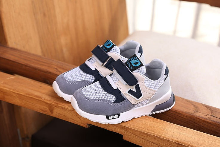 Kinder Sportschuhe