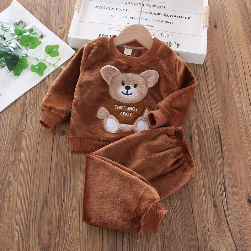 Flauschiger Kinderpyjama