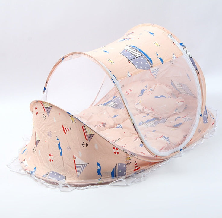 Faltbares Babybettnetz mit Kissen