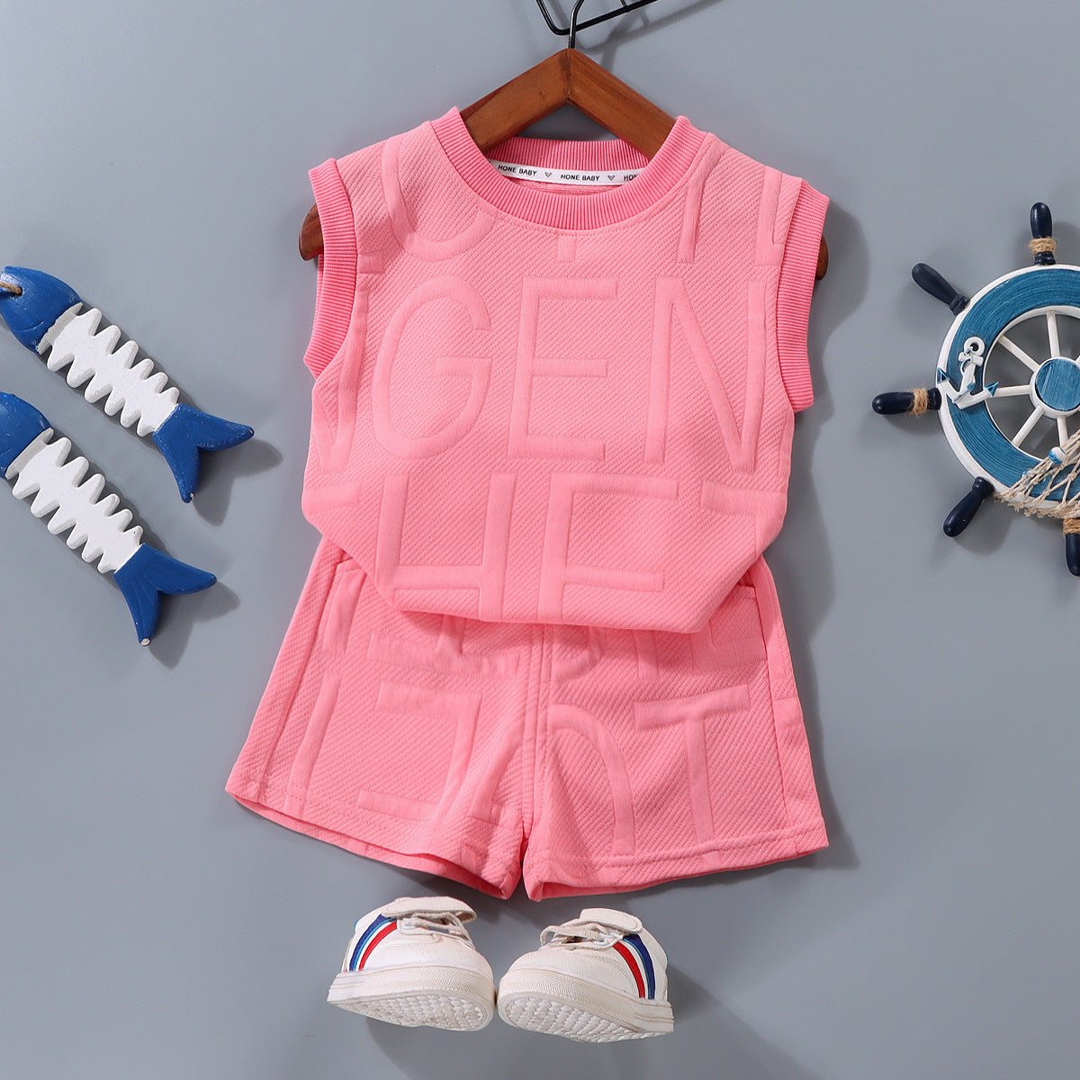 Stylische Kinderkleidung für Jungen