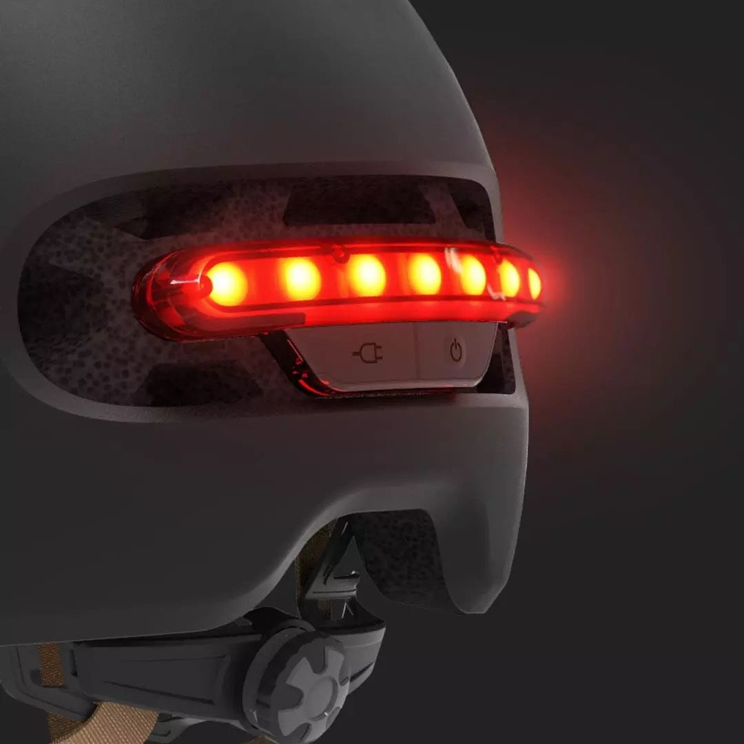 Fahrrad Helm mit LED Licht