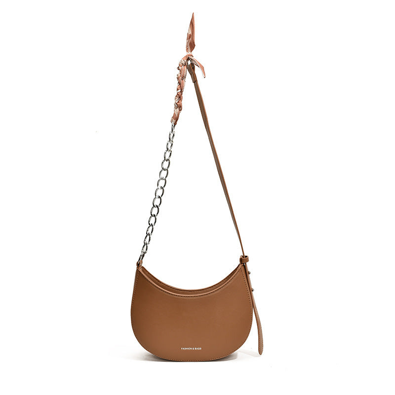 Kleine Trendy Satteltasche