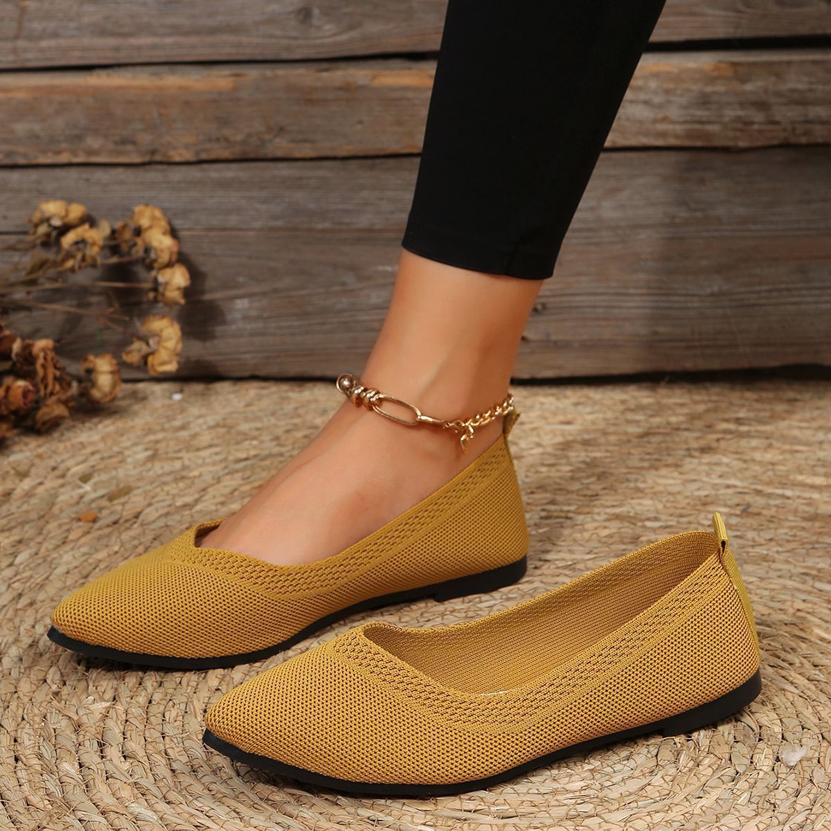 Bequeme Spitzförmige Ballerinas