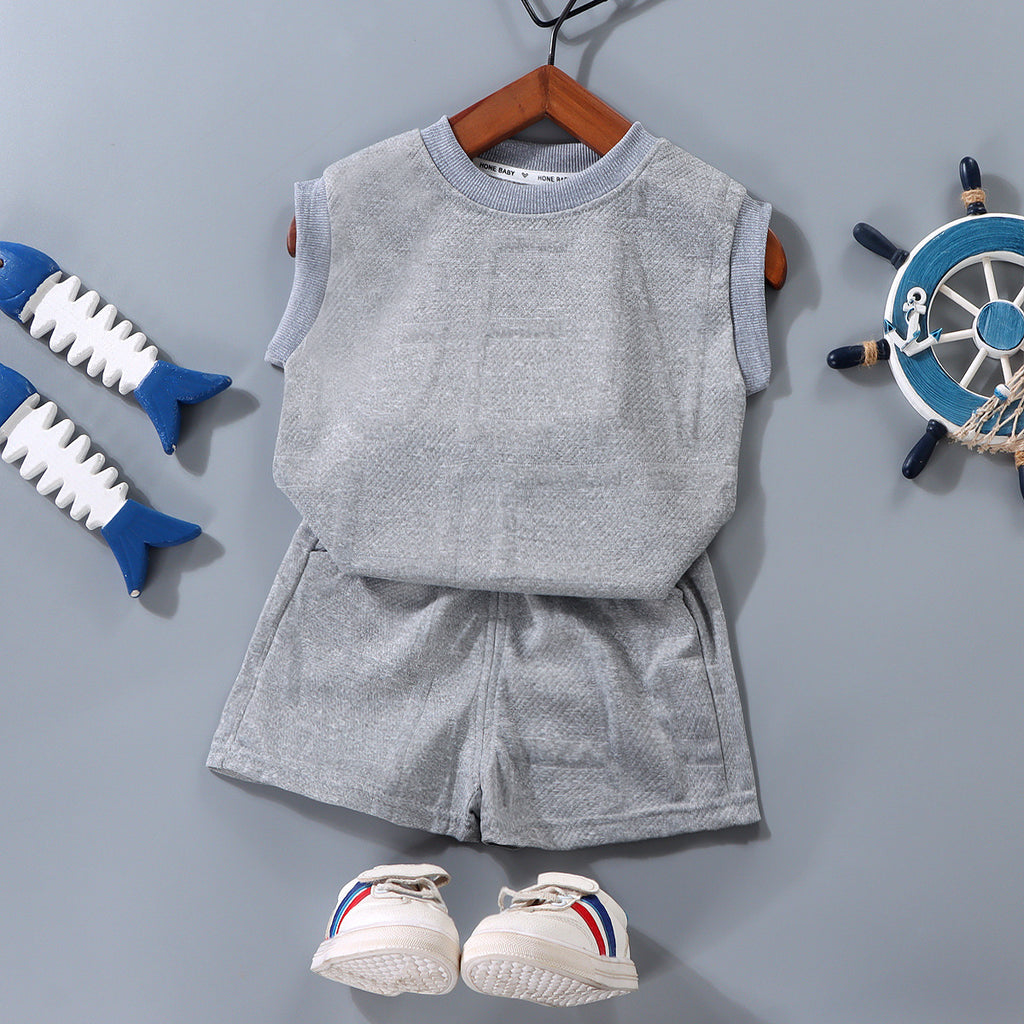 Stylische Kinderkleidung für Jungen