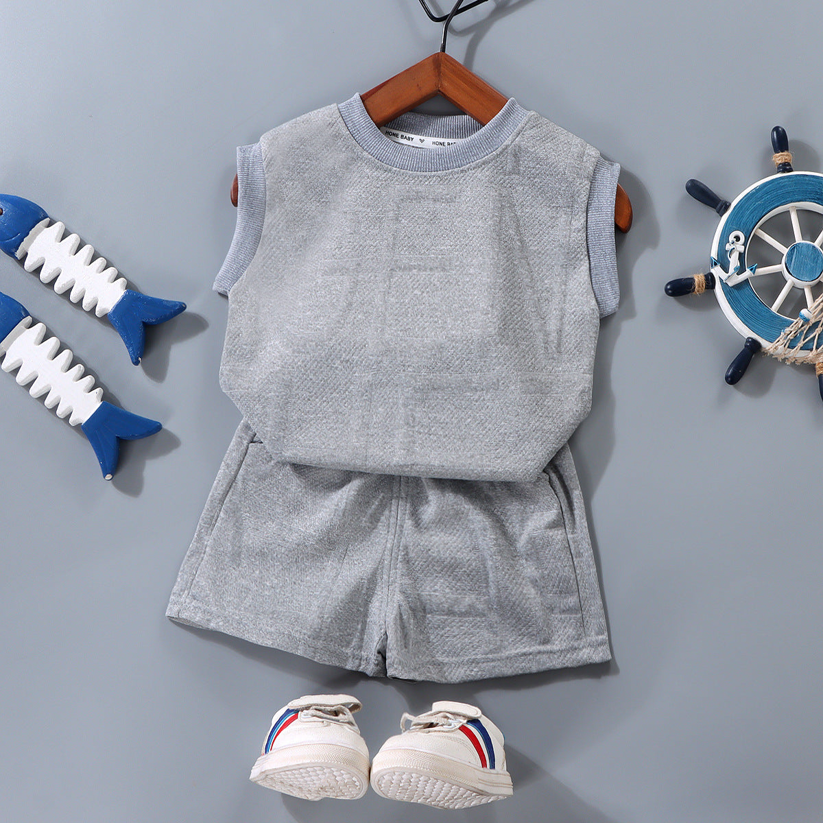 Stylische Kinderkleidung für Jungen