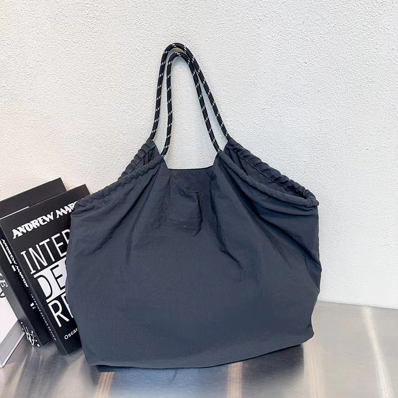 Vielseitige, lässige Schleifentasche