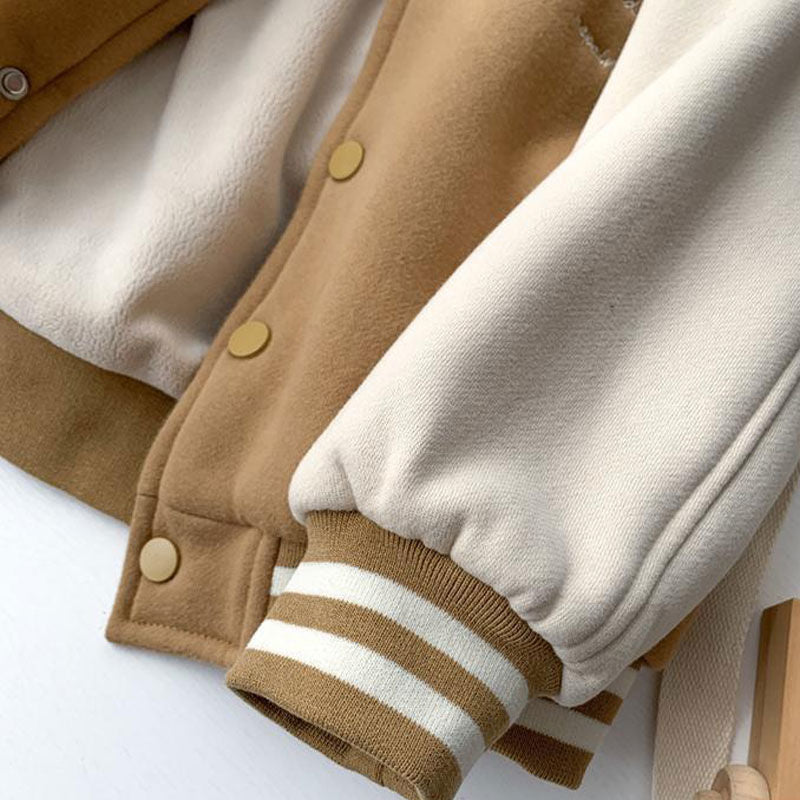 Modische Collegejacke für Kinder