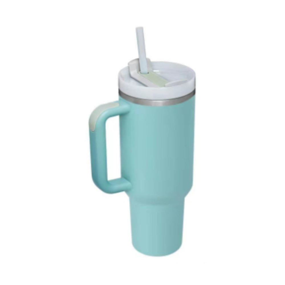 Thermobecher mit Strohhalm