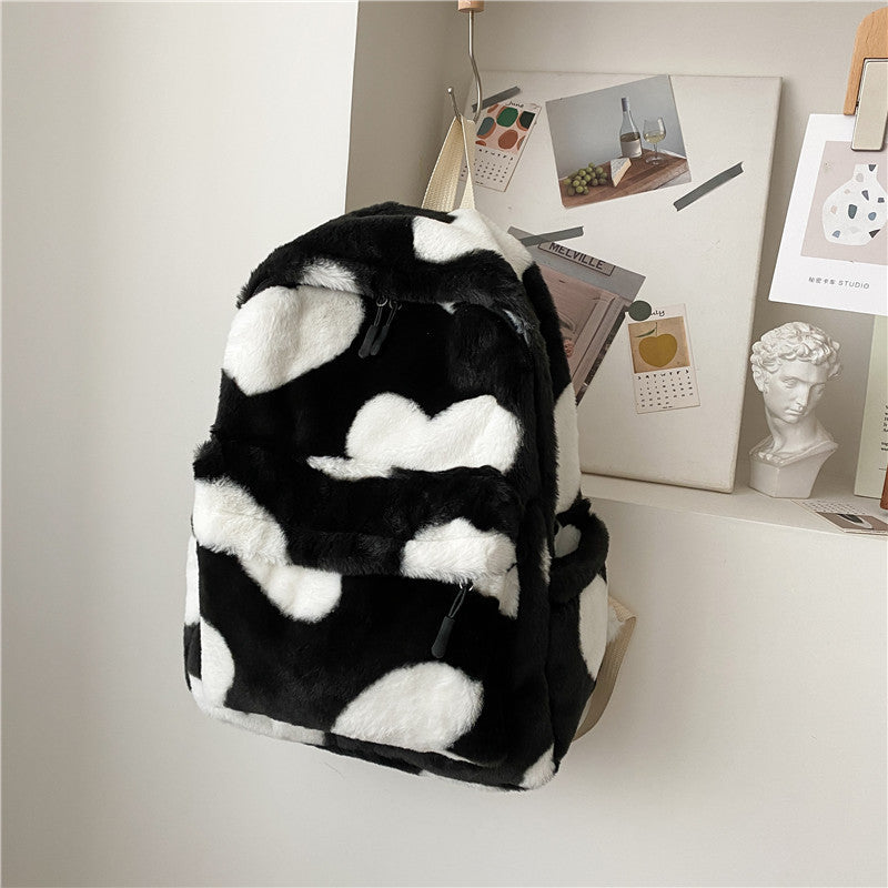 Rucksack mit Pelzschal
