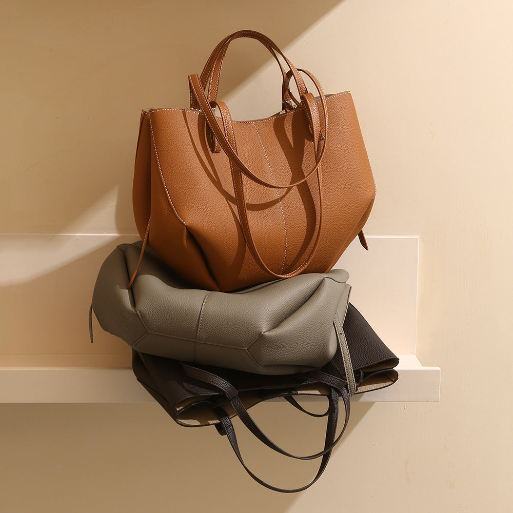 First Layer Cowhide New Women's Messenger Bag