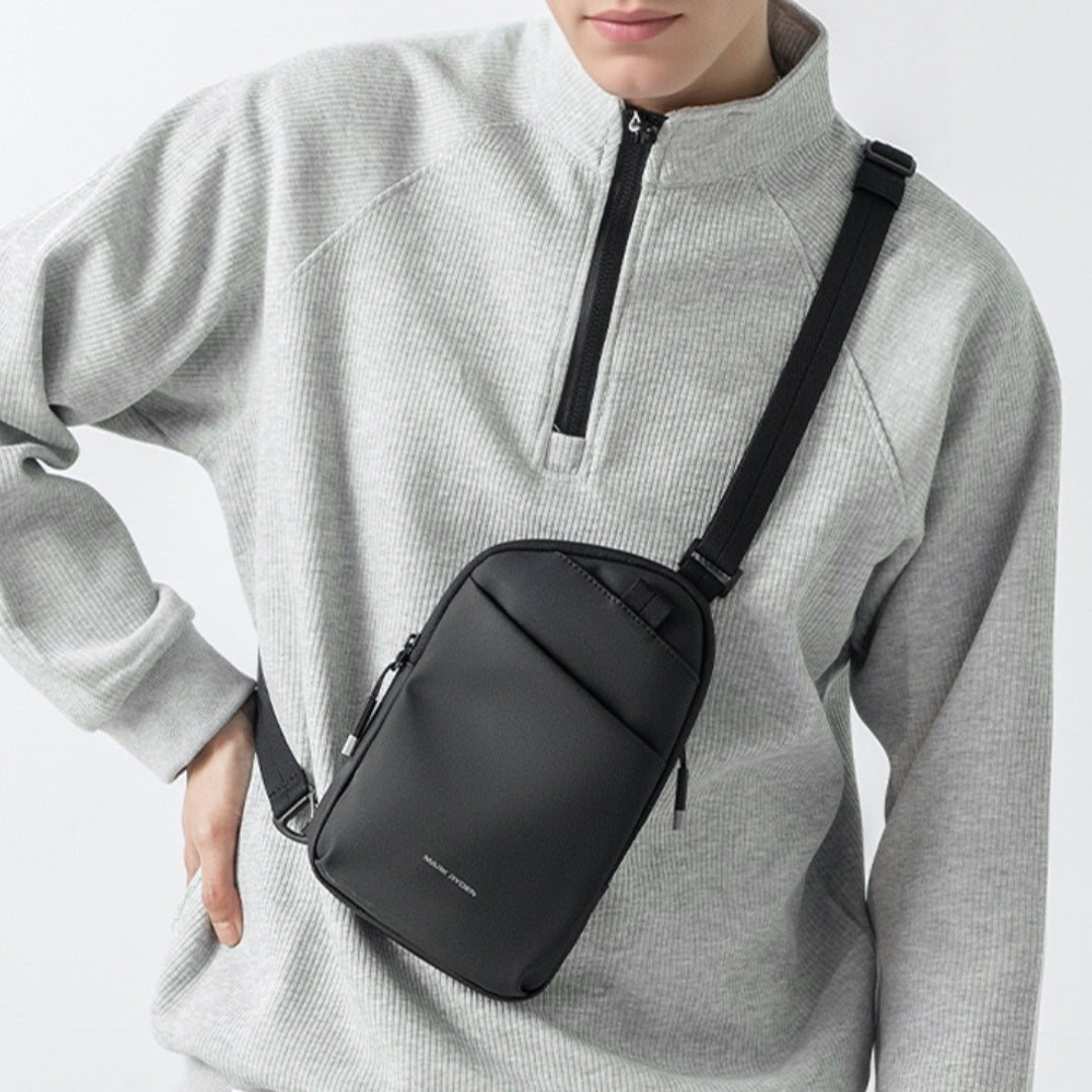 Leichte, schlichte Umhängetasche für Herren